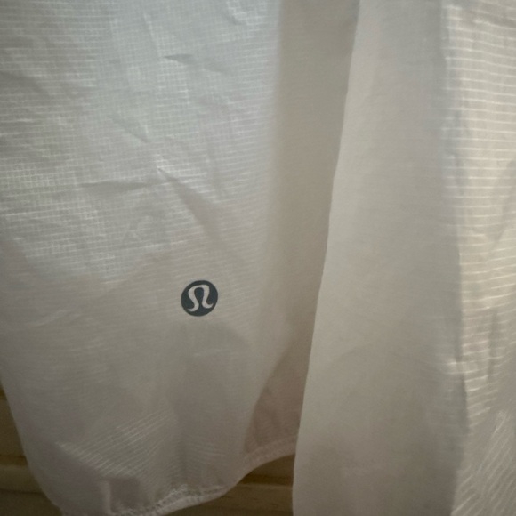 Lululemon Jacket - Picture 4 of 4